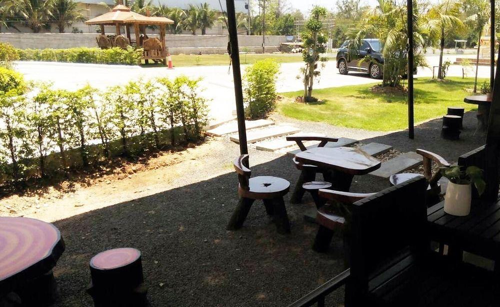 One Fu Hotel Surin Luaran gambar