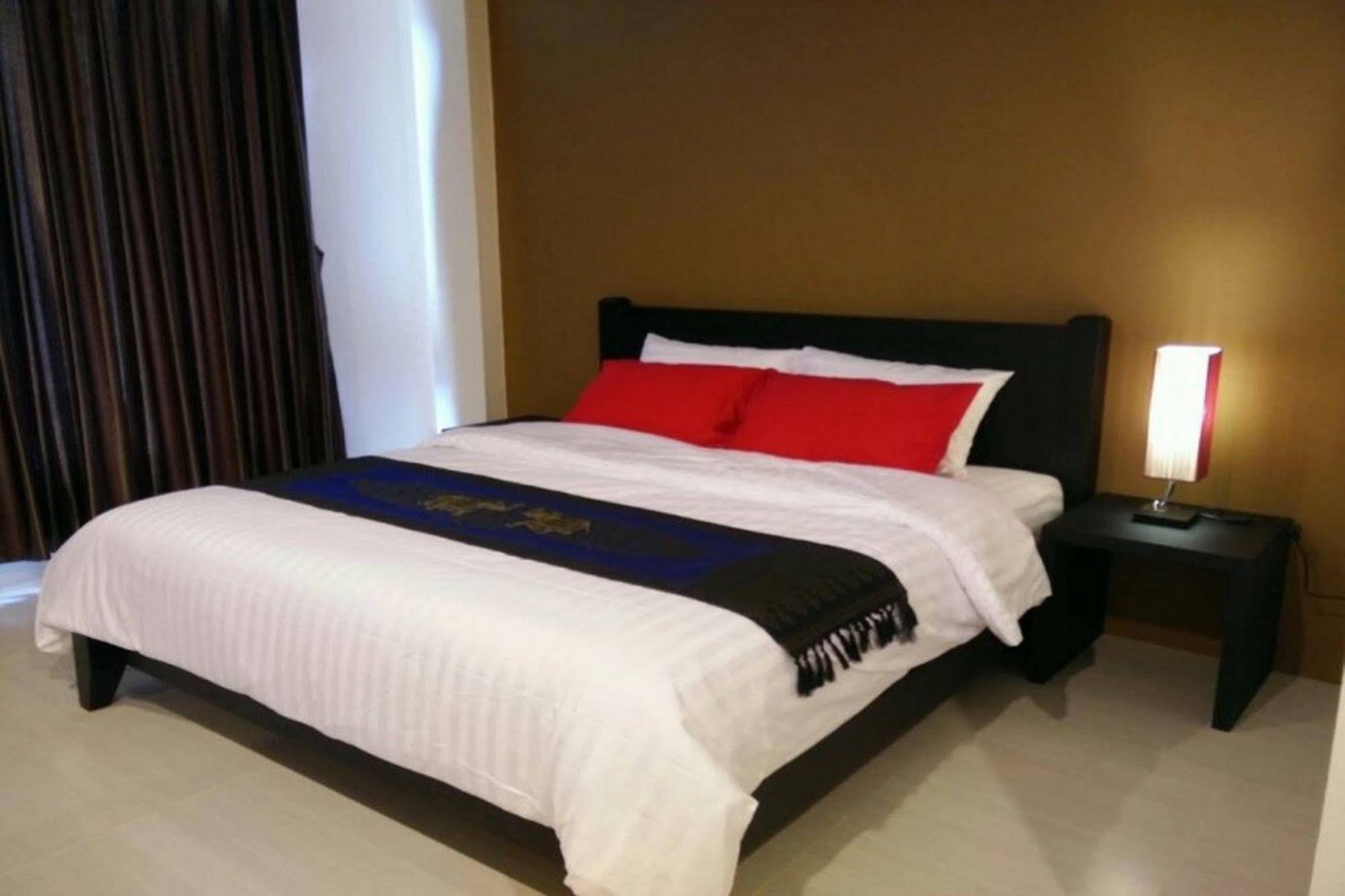 One Fu Hotel Surin Luaran gambar